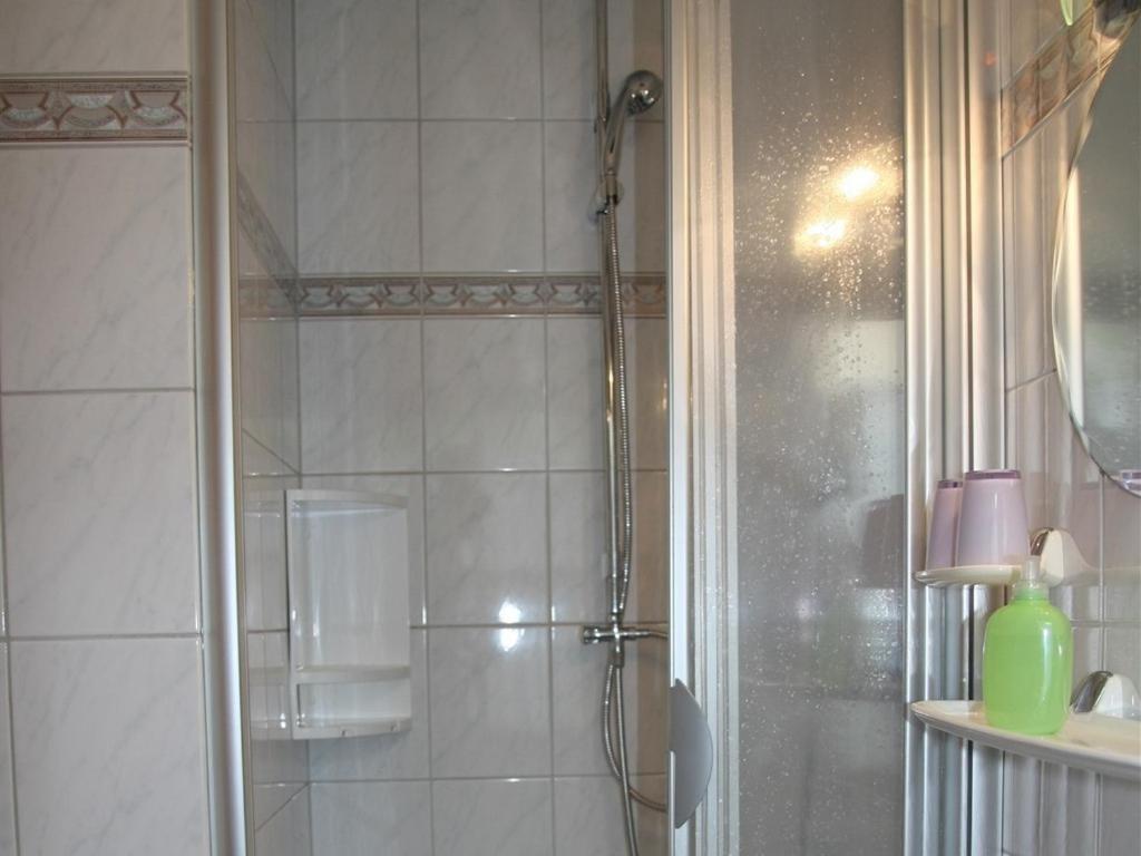 Inn Landgasthof "Zur Gemuetlichkeit" Mombris Room photo