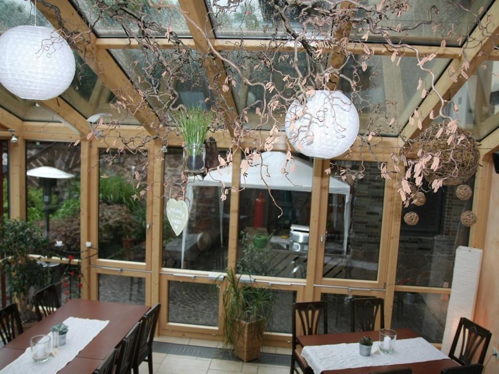 Inn Landgasthof "Zur Gemuetlichkeit" Mombris Exterior photo